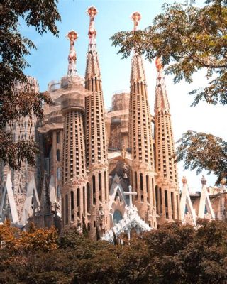 A Basílica de la Sagrada Família: Uma Obra-Prima Incomparável de Arquitetura Religiosa!