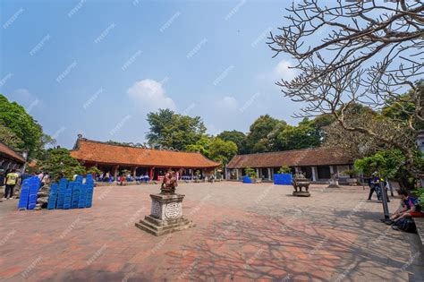 O Templo de Confúcio em Changde: Uma Jornada Histórica Através do Pensamento e da Arquitetura!