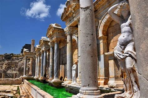 As Ruínas de Sagalssos: Uma Jornada Histórica Através do Tempo em Hatay!